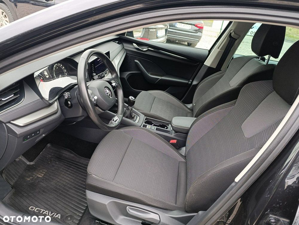 Skoda Octavia 1.5 TSI ACT Ambition - 26