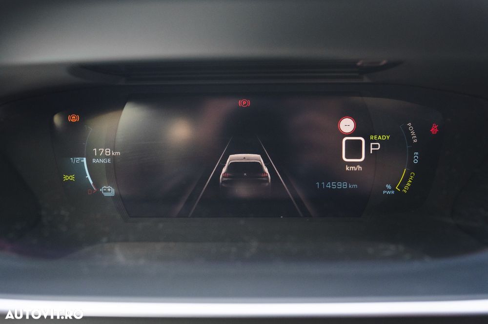 Peugeot 208 e-208 GT-Line - 22