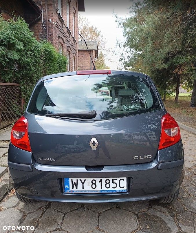 Renault Clio Iii 2006 photo 2