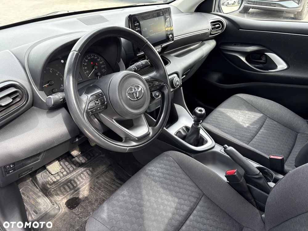Toyota Yaris 1.5 Comfort - 9