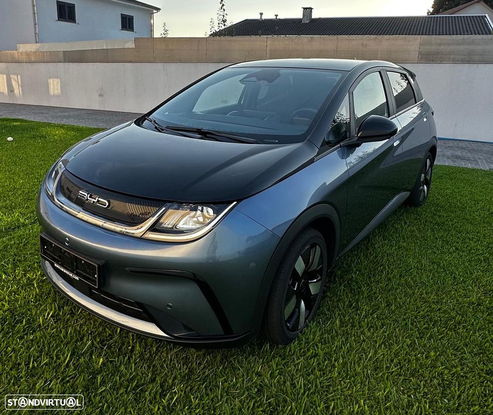 BYD Dolphin 60.4 kWh Design - 1