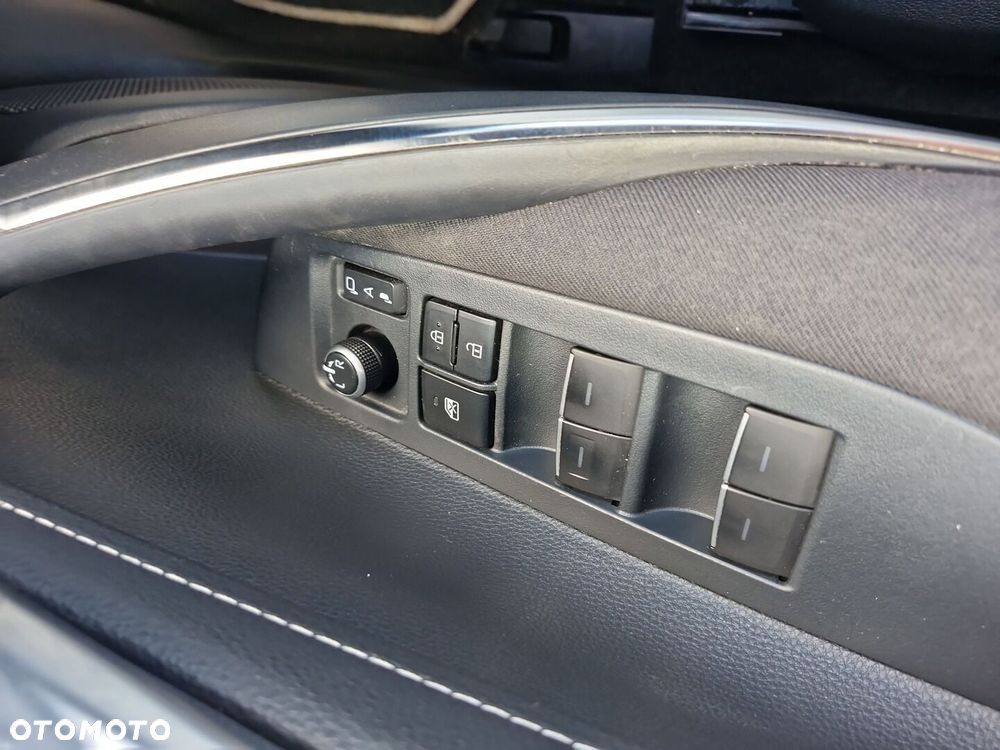 Toyota Corolla 1.8 Hybrid Comfort - 21