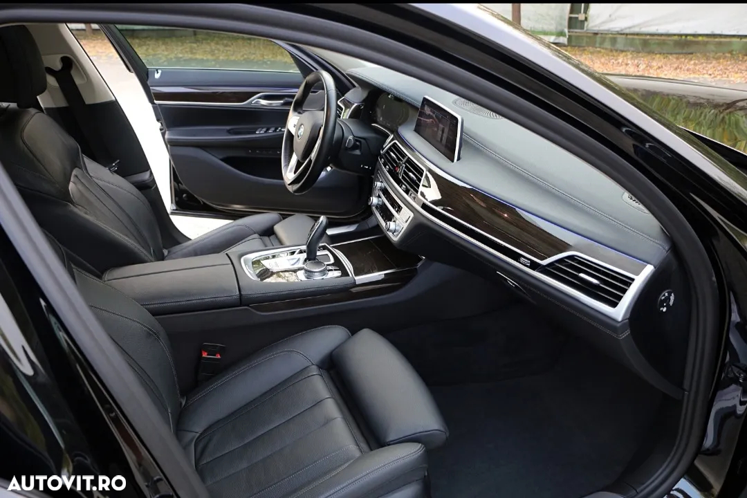 BMW Seria 7 730d - 17