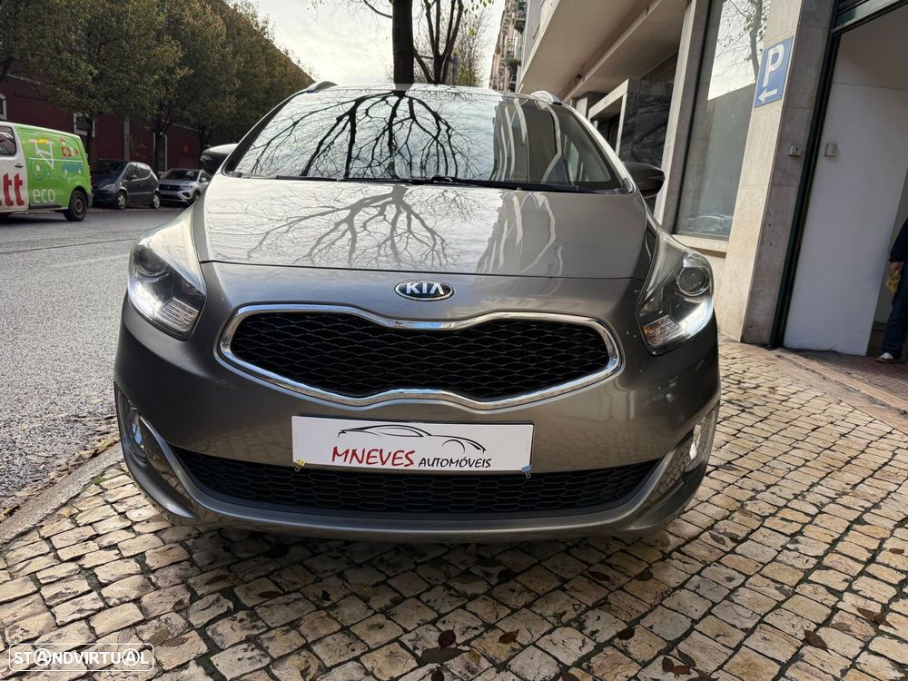 Kia Carens 1.7 CRDi ISG TX - 9