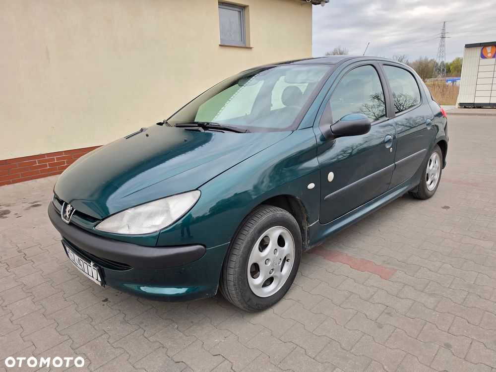 Peugeot 206 - 3