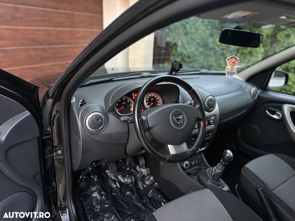 Dacia Duster 1.6 16V 4x4 Delsey - 14