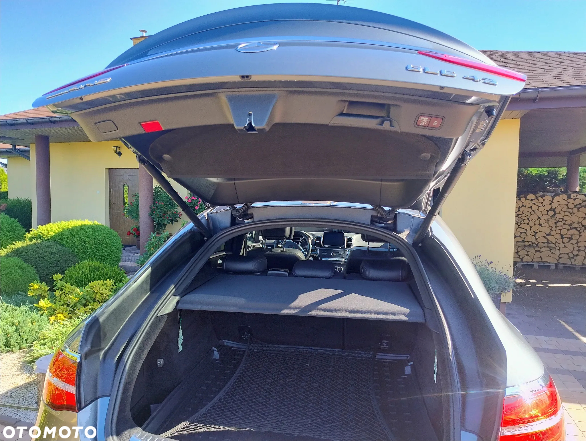 Mercedes-Benz GLE AMG Coupe 43 4-Matic - 11
