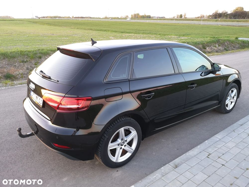 Audi A3 Sportback 1.6 TDI S tronic sport - 25