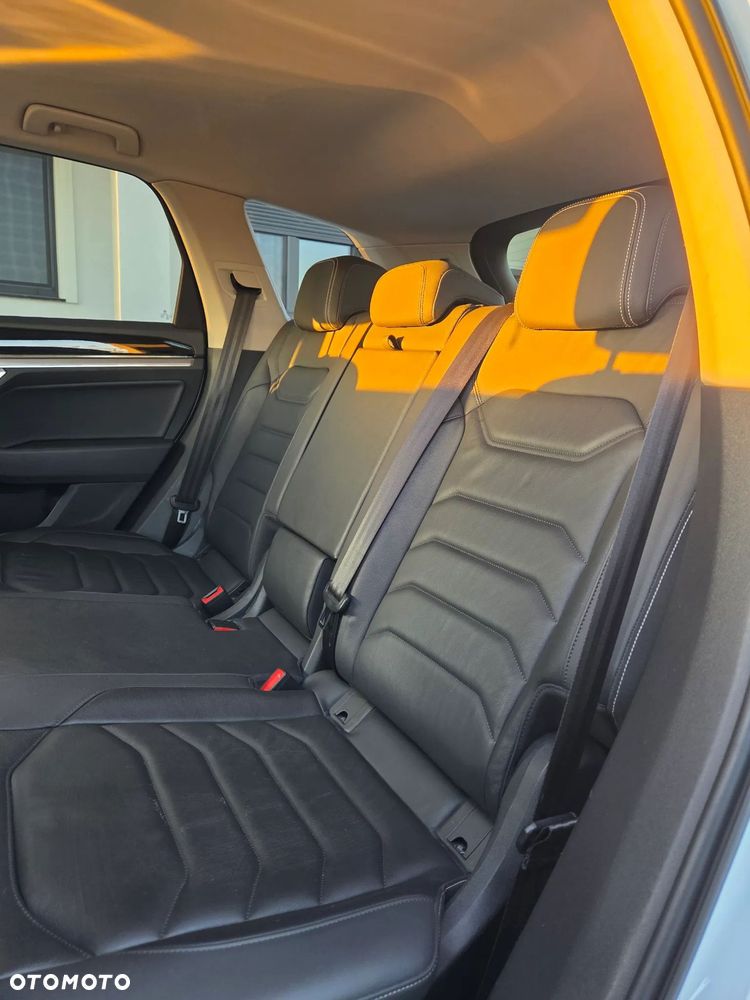 Volkswagen Touareg 3.0 V6 TDI SCR 4Mot Elegance - 20