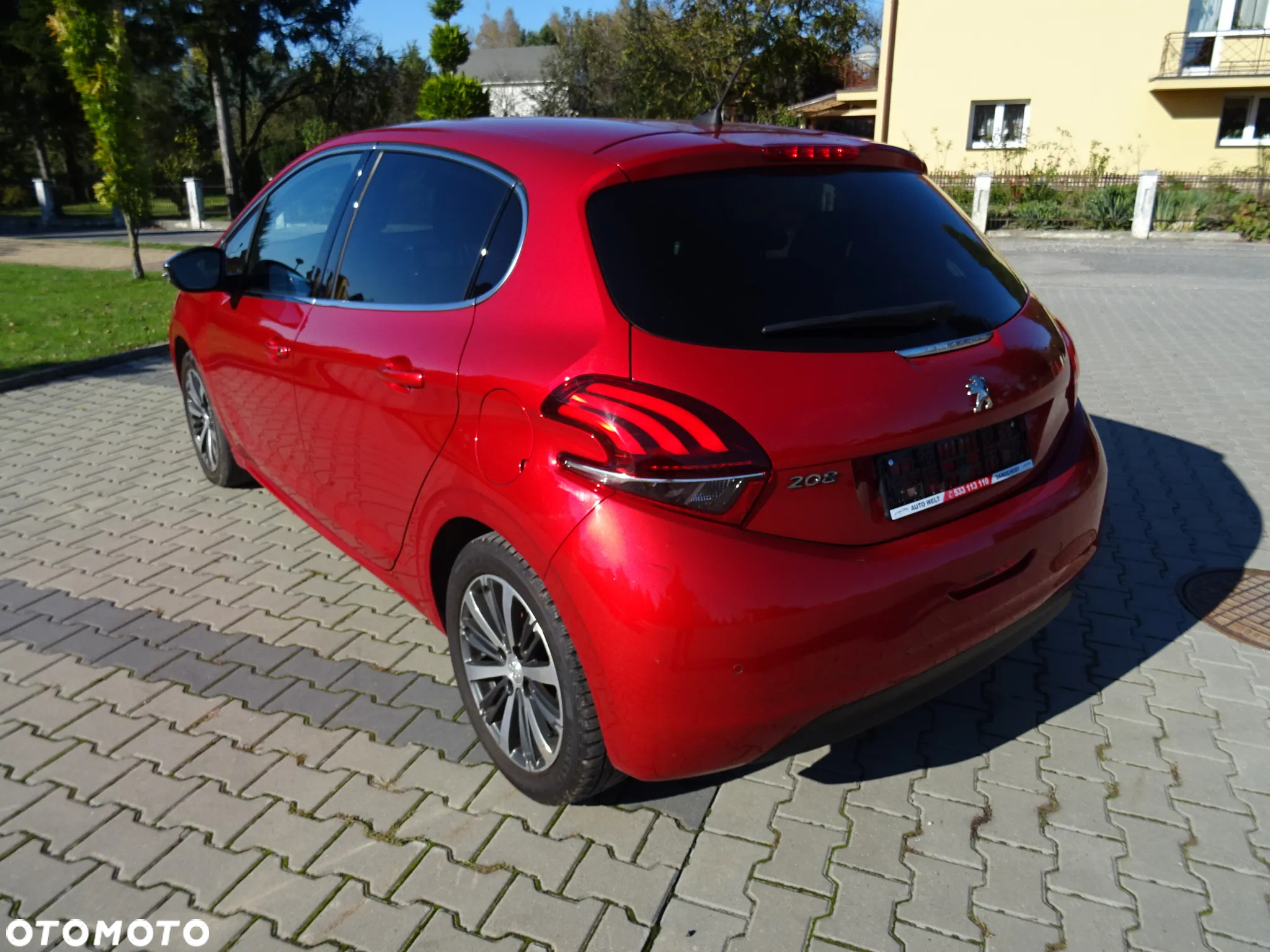 Peugeot 208 PureTech 110 Stop & Start EAT6 Allure - 5
