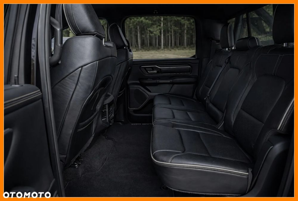 RAM 1500 Crew Cab Shortbed Limited - 13