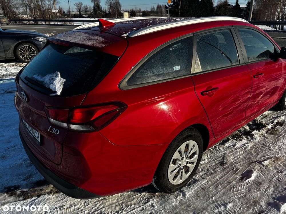 Hyundai i30 1.4 Classic + - 8