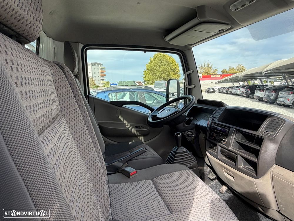 Nissan Cabstar 2.5 dCI 3LUG Tri-Basculante 62.000 Kms - 11