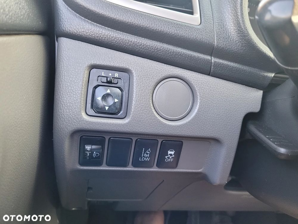 Fiat Fullback 4WD DC Silver LX - 27