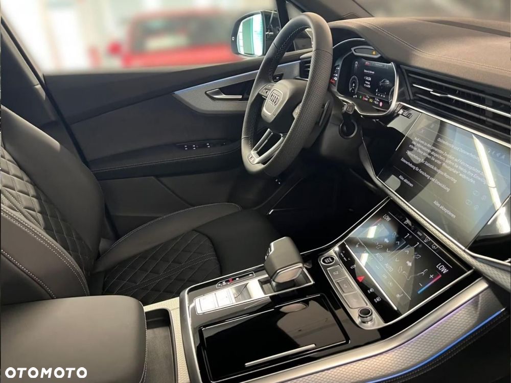 Audi Q7 - 8