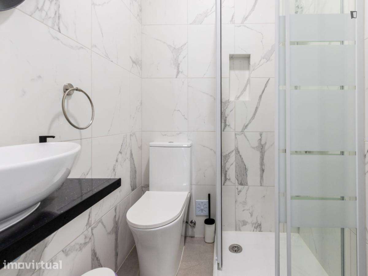 Apartamento com 3 quartos - localizado em Faro - Grande imagem: 4/21