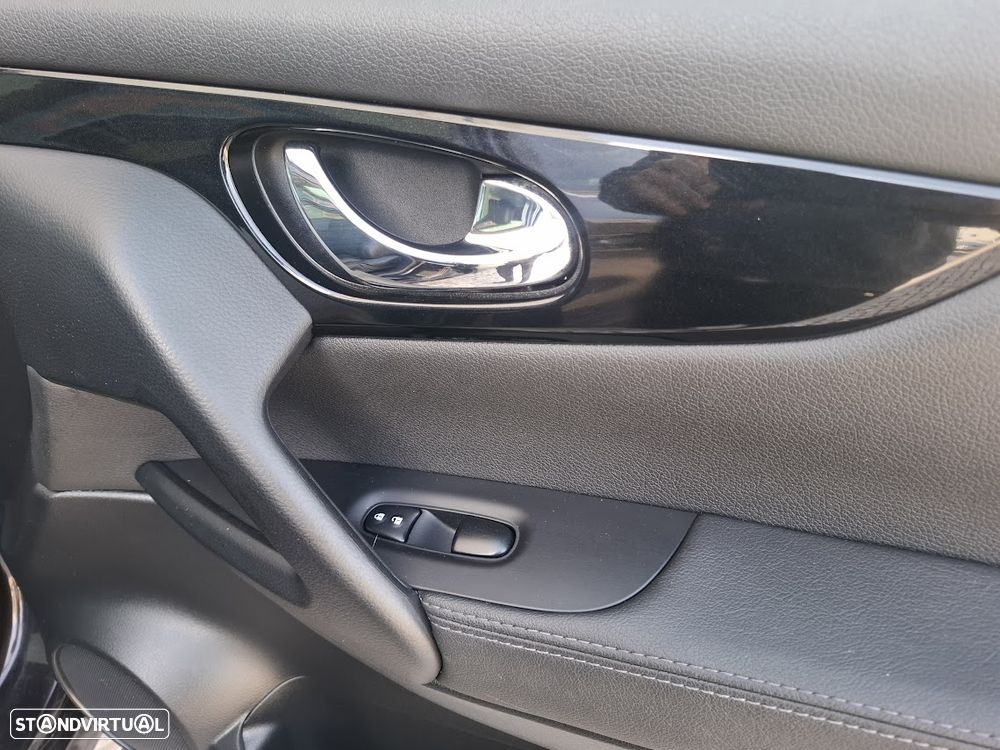 Nissan Qashqai 1.6 dCi Tekna Premium 17 Pele S P.Preta Xtronic - 42
