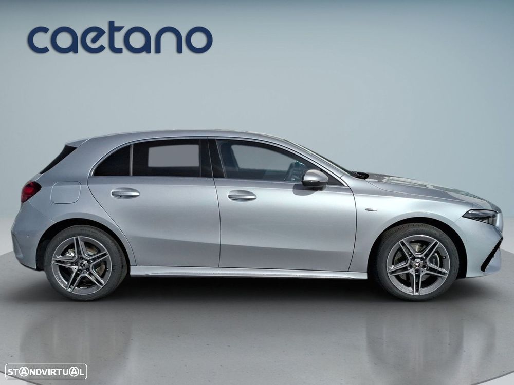 Mercedes-Benz A 250 e - 9