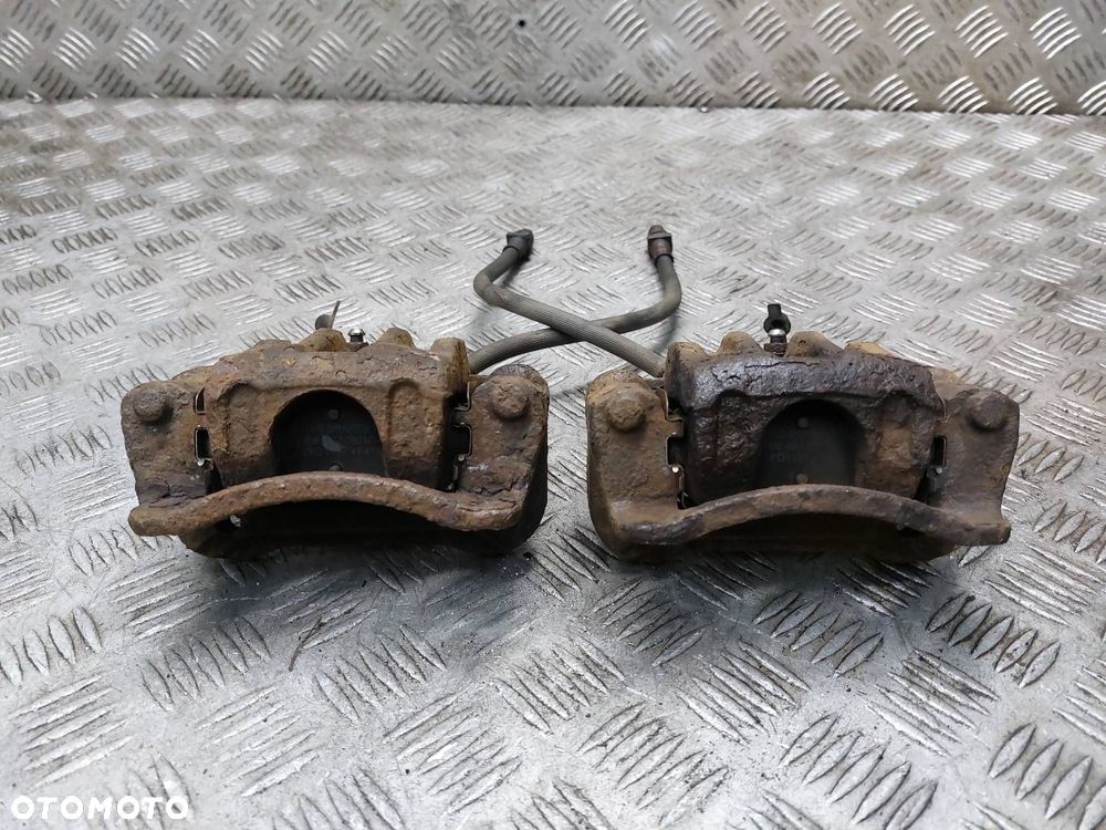 TARCZE HAMULCOWE TYŁ + ZACISKI HYUNDAI I30 I 1.6 CRDI - 8