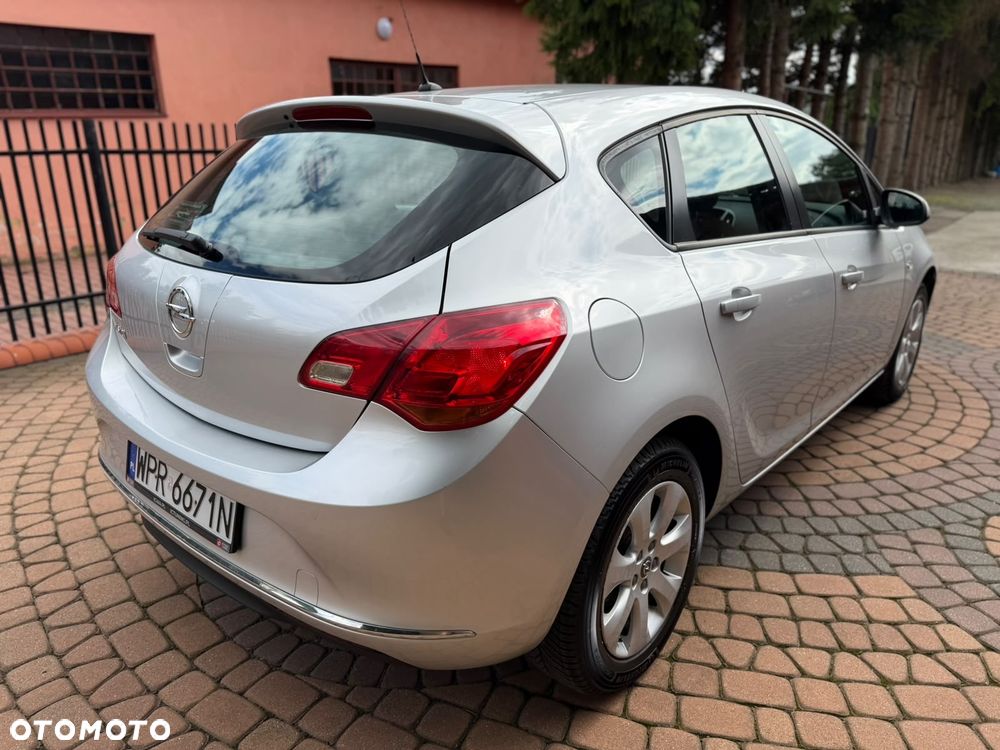 Opel Astra - 5