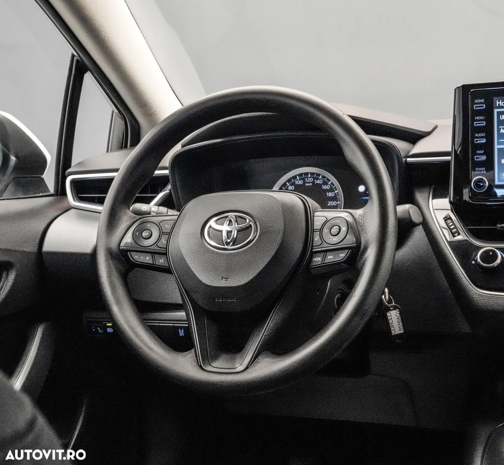 Toyota Corolla 1.5 TNGA MT Business - 17