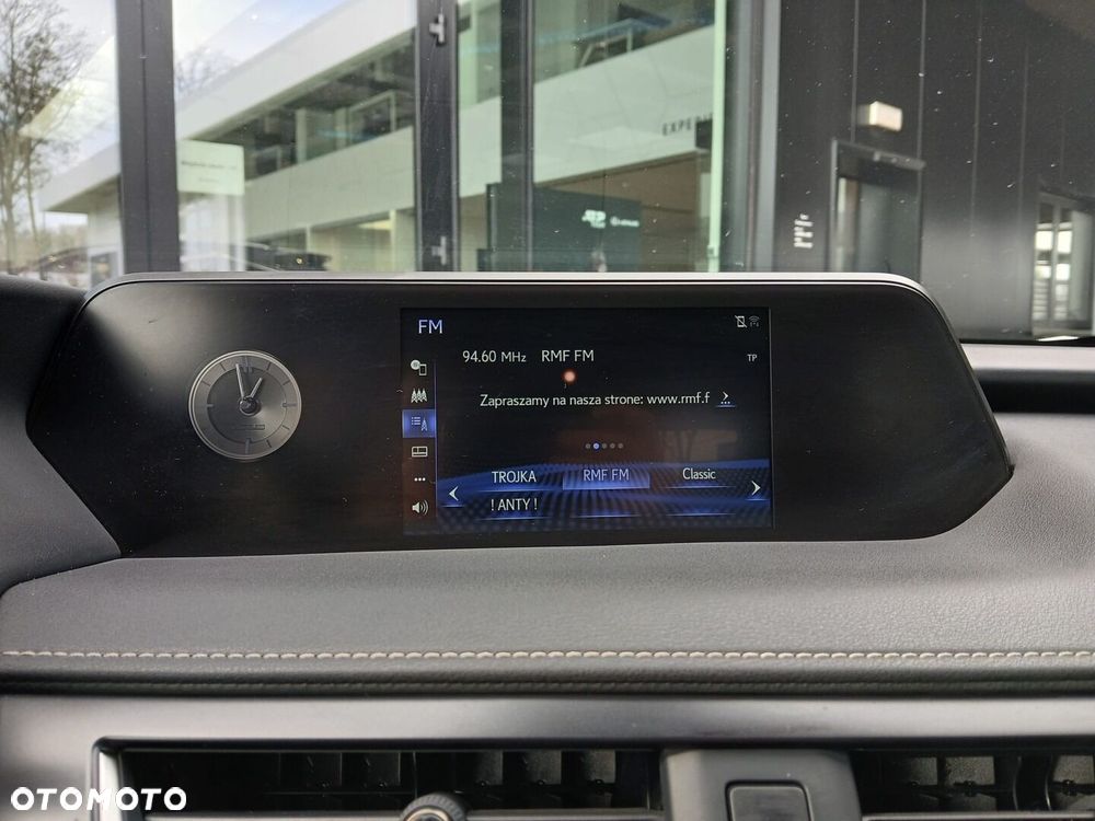 Lexus UX 250h GPF F Impression 2WD - 17