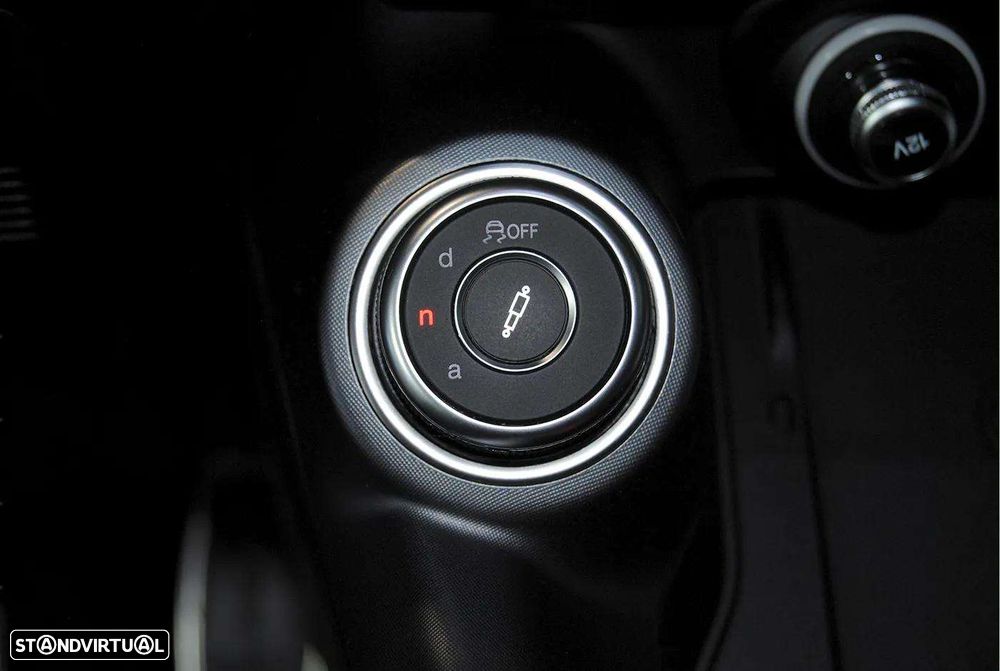 Alfa Romeo Tonale 1.3 Plug-In Hybrid Veloce e-AWD - 30