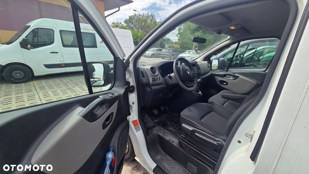 Renault Trafic - 9