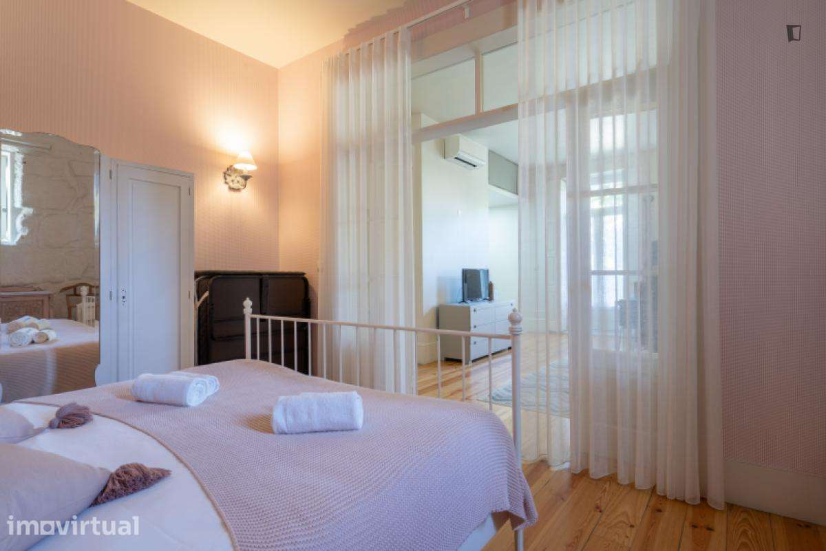 Apartamento com 1 quartos - localizado em Massarelos Porto - Grande imagem: 3/28