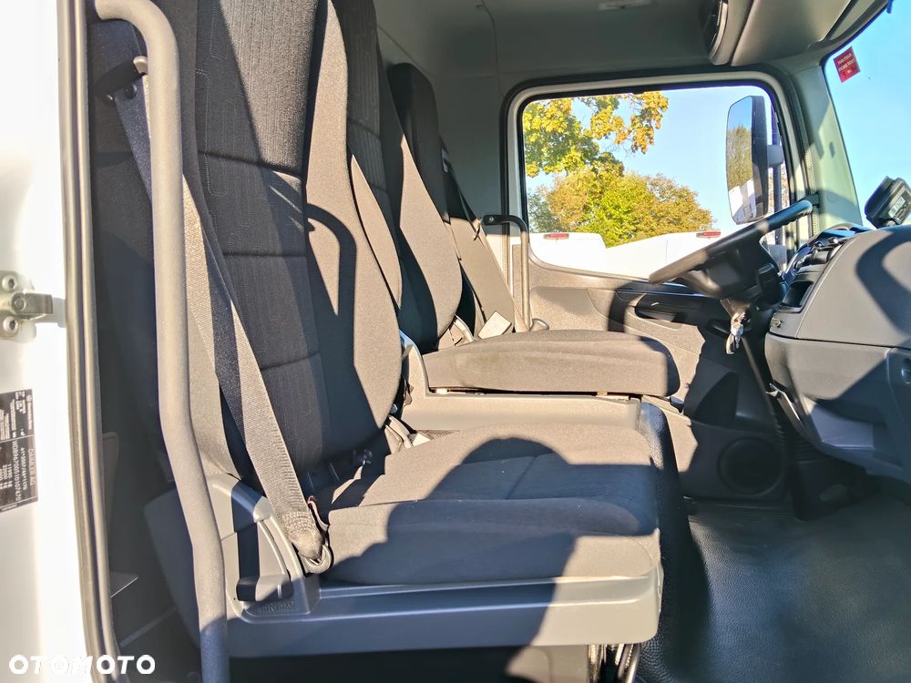 Mercedes-Benz Atego 1221 - 25