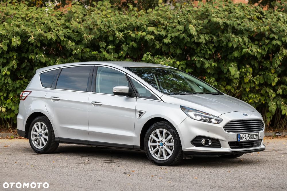 Ford S-Max - 1