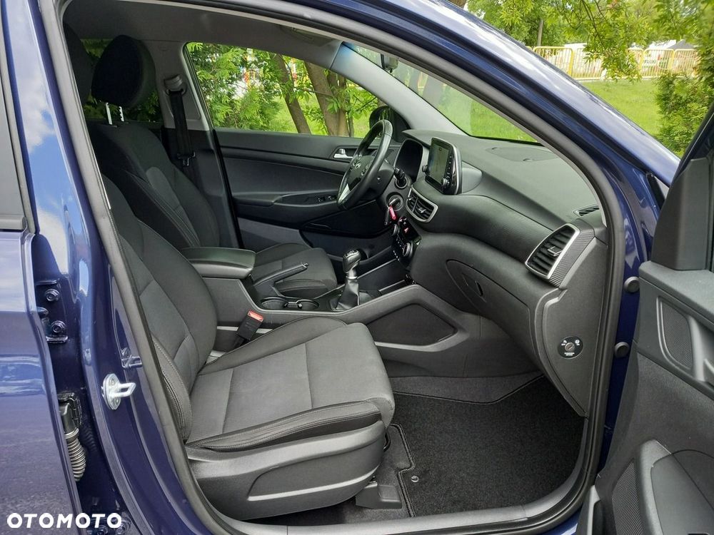 Hyundai Tucson 1.6 GDI BlueDrive Design 2WD - 22