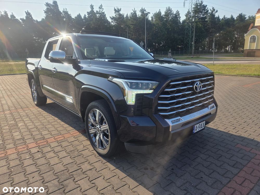Toyota Tundra - 2