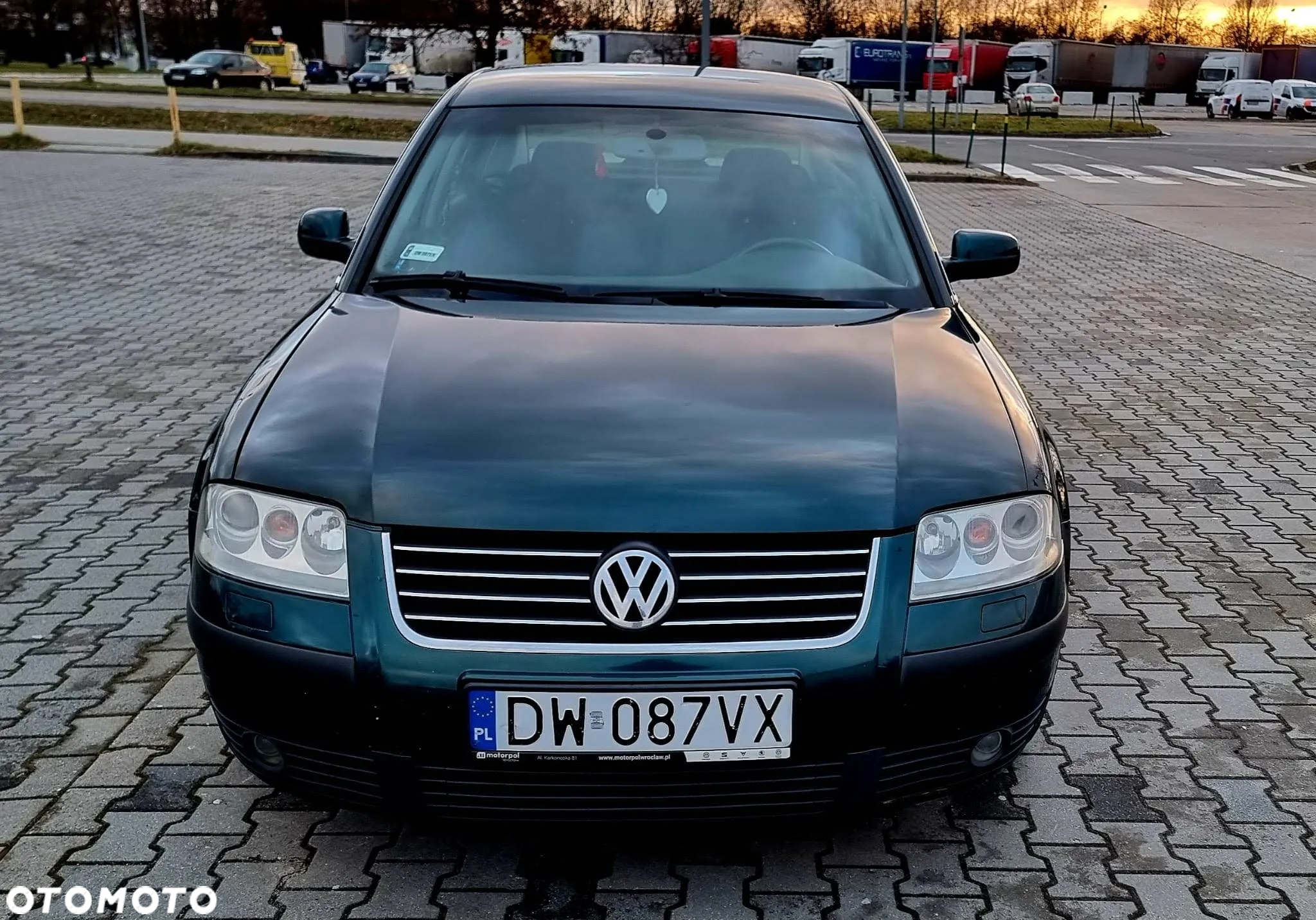 Volkswagen Passat 1.8T Comfortline - 3