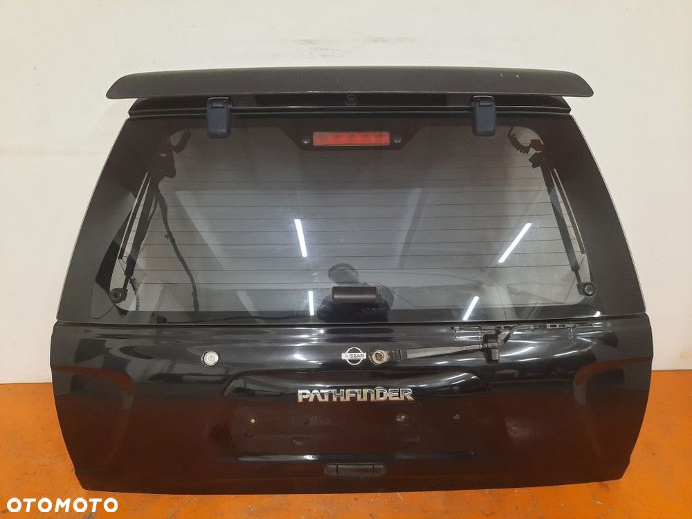 NISSAN PATHFINDER R50 99-04 TYLNA KLAPA BAGAŻNIKA  KH3 - 1