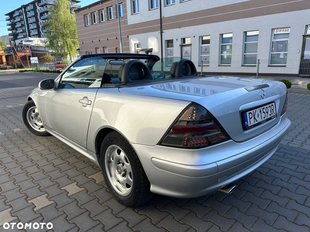 Mercedes-Benz SLK - 17