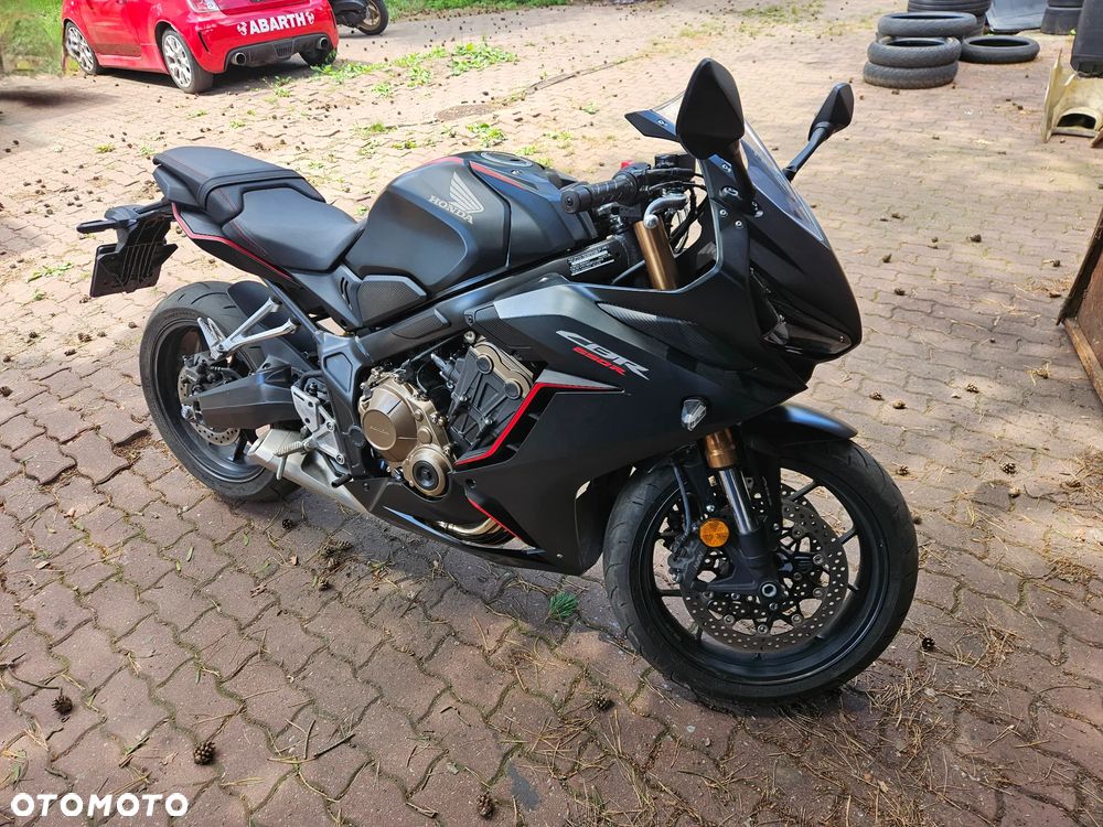 Honda CBR - 4