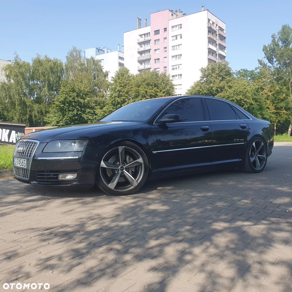 Audi A8 - 2