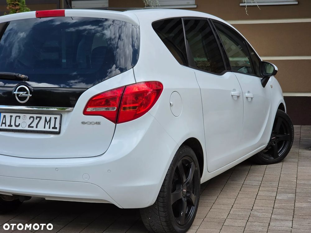 Opel Meriva 1.4 T Cosmo - 27