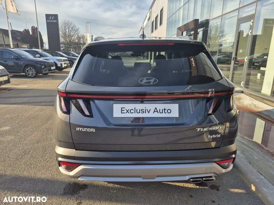 Hyundai Tucson - 4