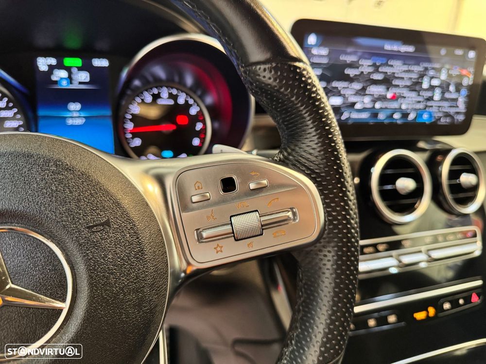 Mercedes-Benz GLC 300 e Coupé 4Matic - 25