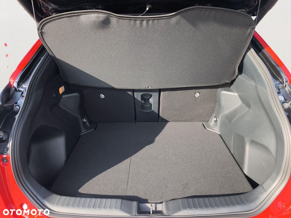 Toyota Yaris Cross Hybrid 1.5 Executive - 13