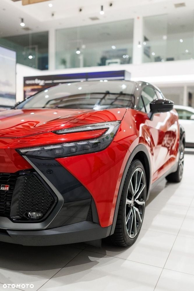 Toyota C-HR - 13