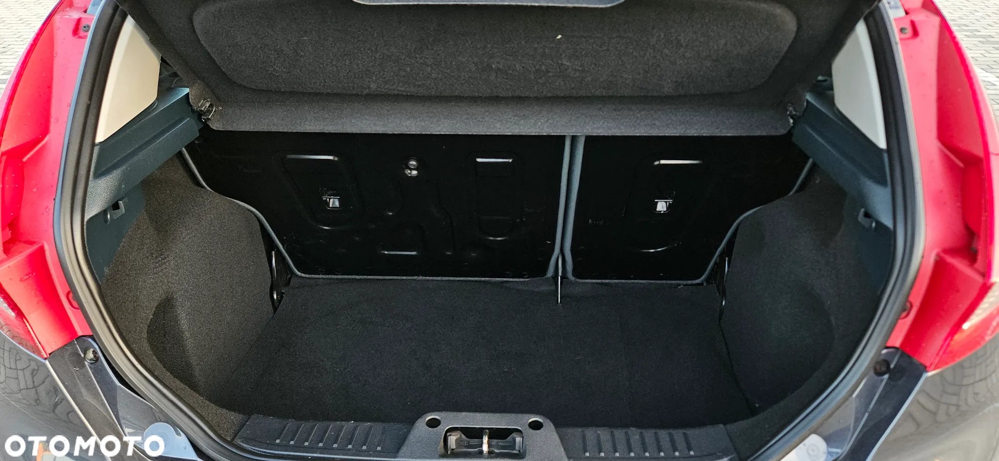 Ford Fiesta 1.6 TDCi DPF Silver X plus - 11