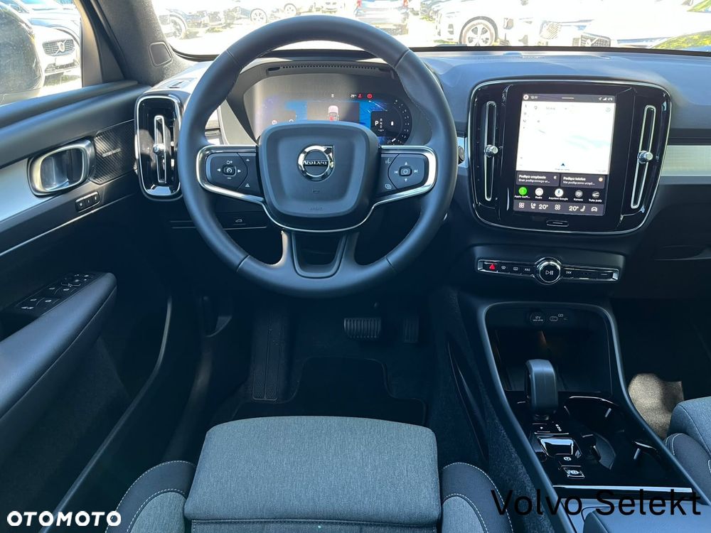Volvo XC 40 - 18