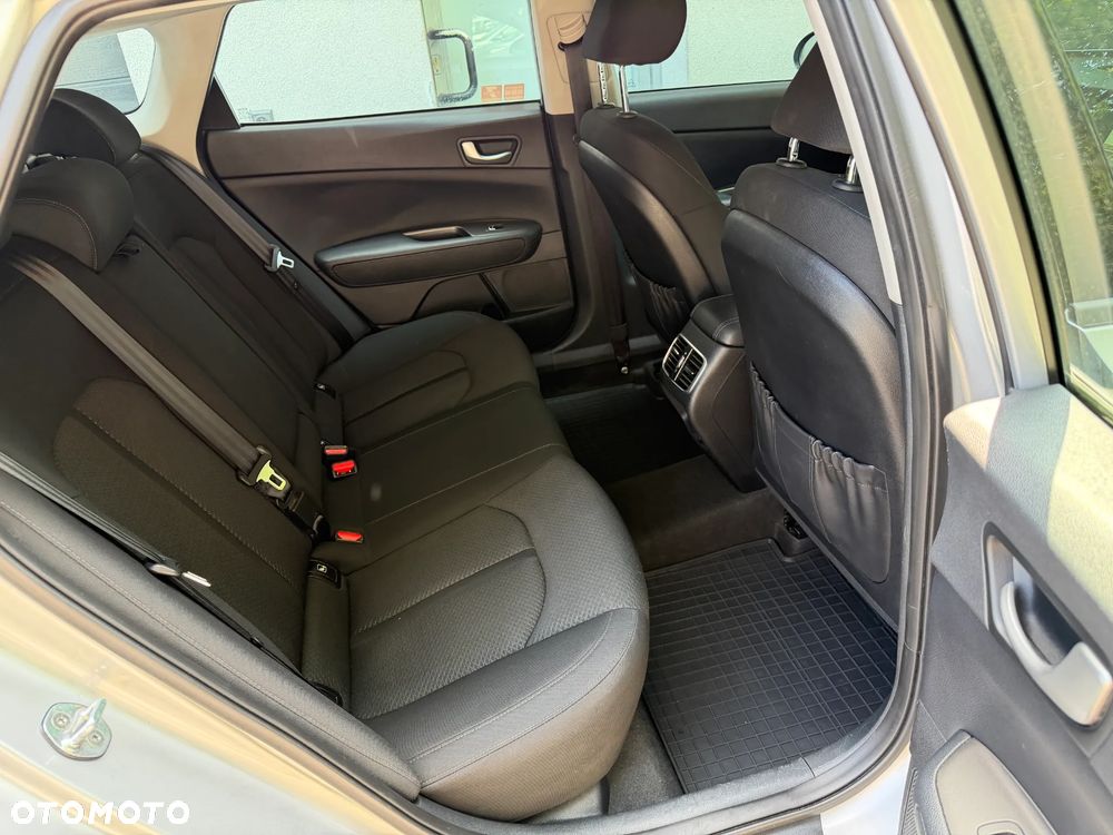 Kia Optima 1.6 CRDI SCR M - 18