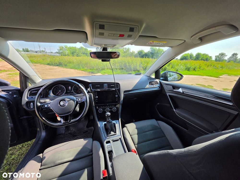 Volkswagen Golf 1.5 TSI ACT OPF Highline - 5