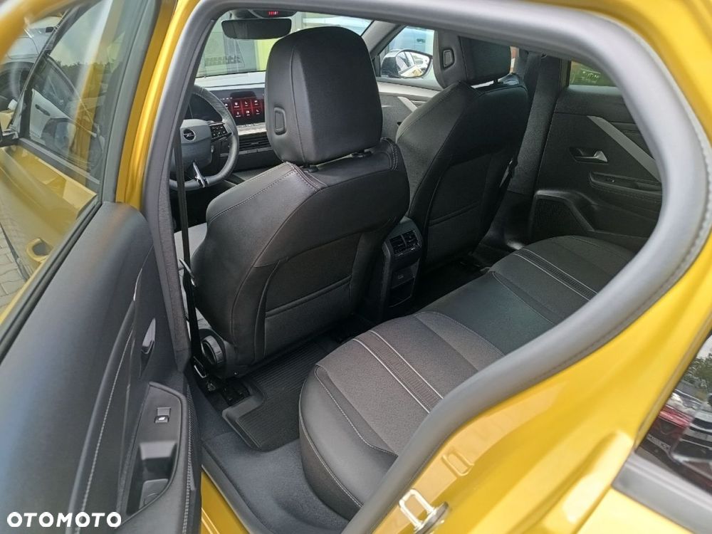 Opel Astra - 14