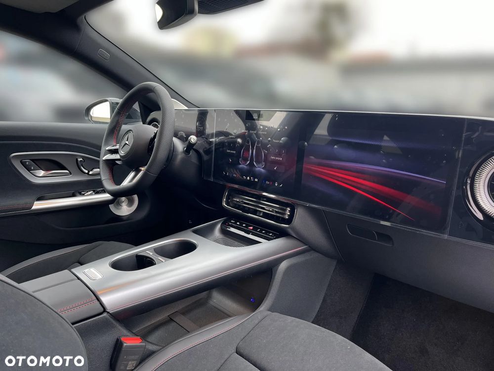 Mercedes-Benz CLA - 14