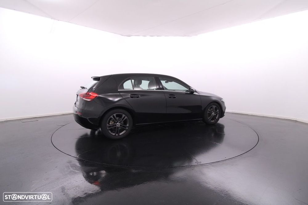 Mercedes-Benz A 180 d Style Plus Aut. - 9